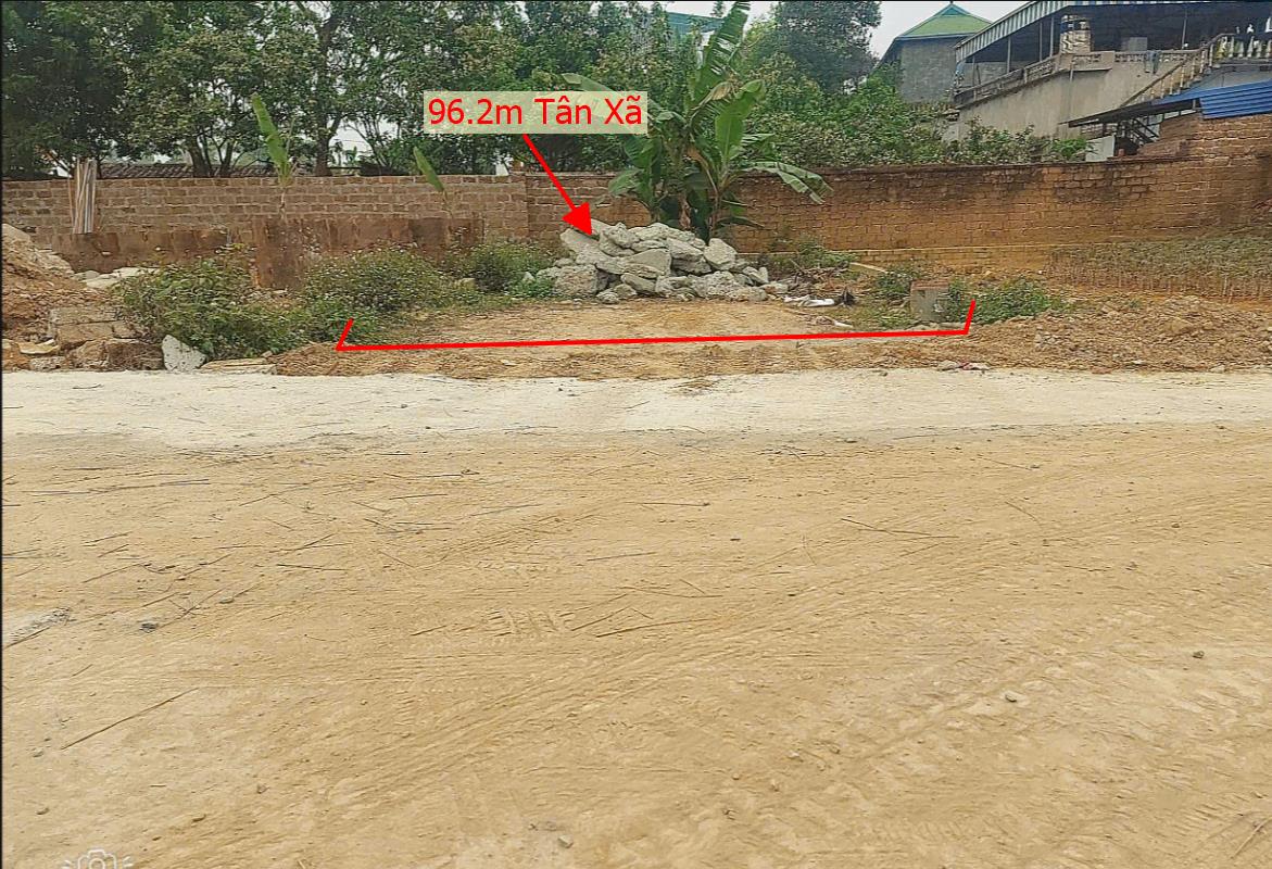 Hình ảnh Bán Lô Đất 96.2m Tại Tân Xã Thạch Thất Bám Đường Bê Tông Ô Tô Vào Tận Đất Dân Cư Đông Đuc Đầy Đủ Tiện Ích Giá ĐẦu Tư