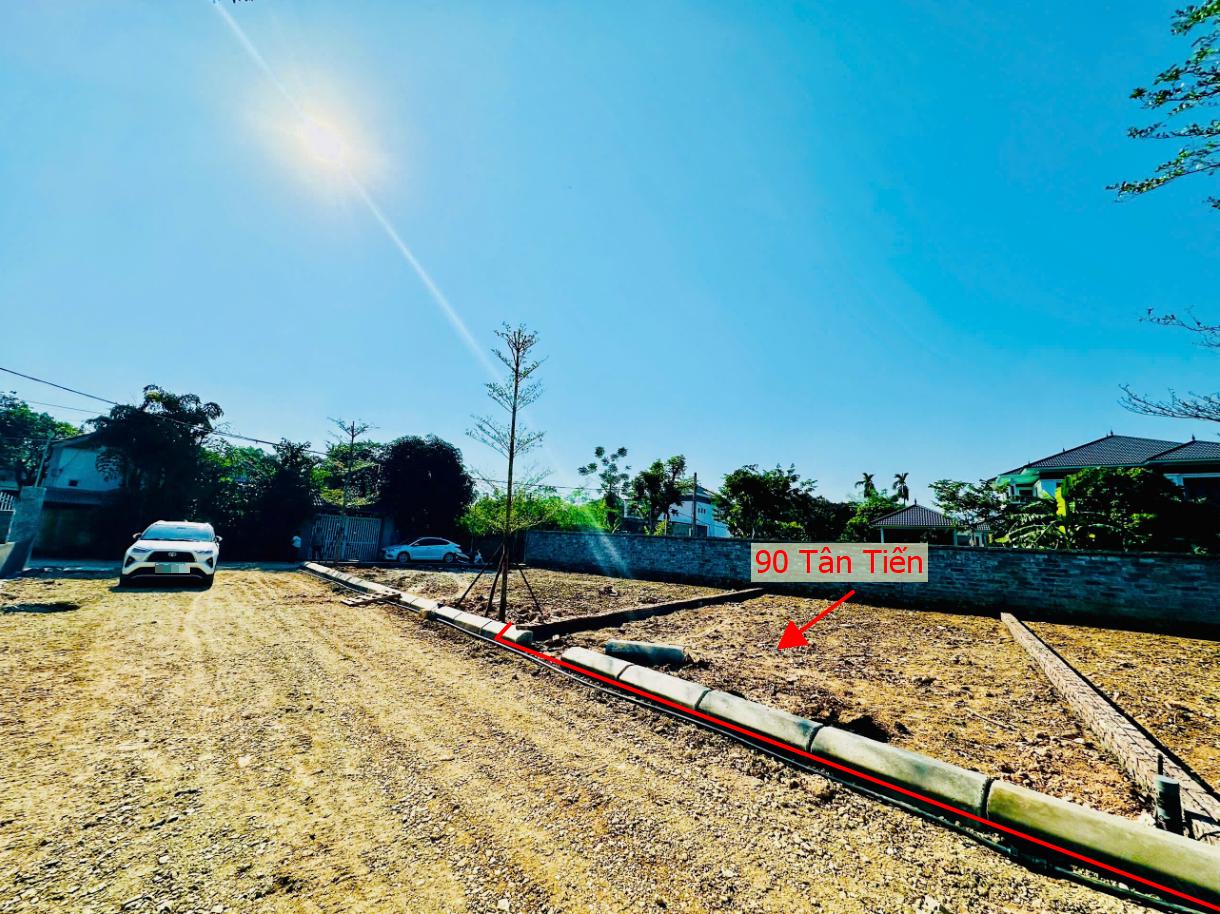 Hình ảnh Bán Đất Phân Lô Tân Tiến 90m Đường Thông Ô Tô Sát Trục Chính Kính Doanh Gần QL21A
