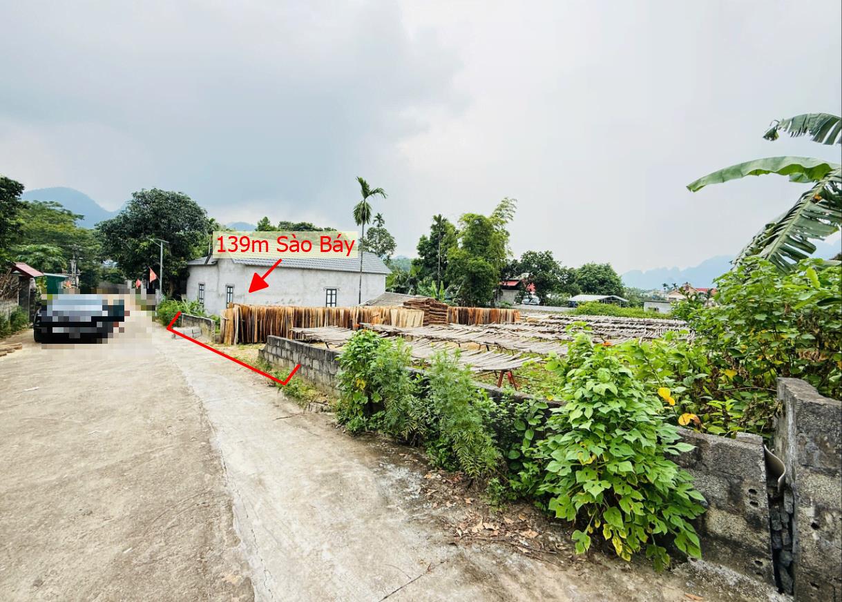 Hình ảnh Bán Lô Đất 139m Tại Sào Báy Kim Bôi Bám Đường Bê Tông Ô Tô Vào Tận Đất Dân Cư Đông Đúc Thân Thiện Gần Chợ Trường Học Ủy Ban Giá Đầu Tư