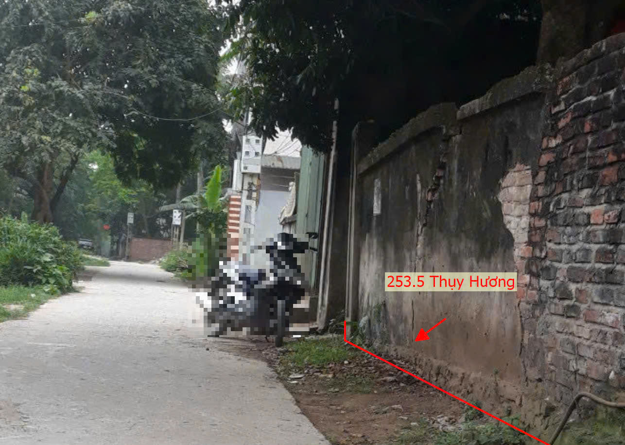 Hình ảnh Bán Đất Full Thổ Cư 2 Mặt Ngõ Đường Ô Tô Tránh Ngay Trung Tâm Xã Thụy Hương Chương Mỹ 