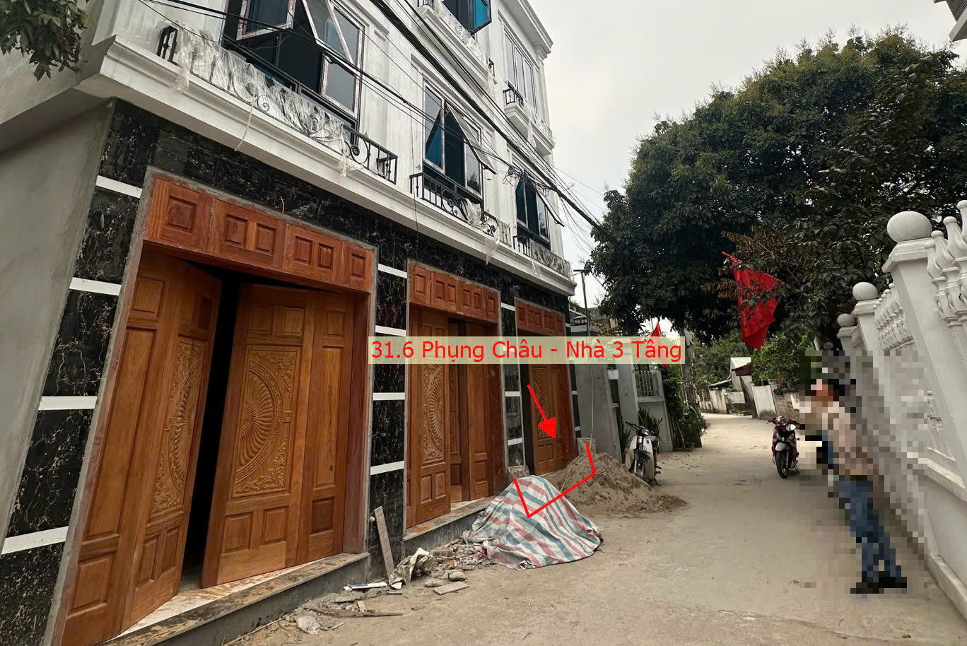Hình ảnh Bán Nhà Thương Mại 3 Tầng Mới Xây Ngay Trung Tâm Xã Phụng Châu Sát Trục Chính Liên Huyện