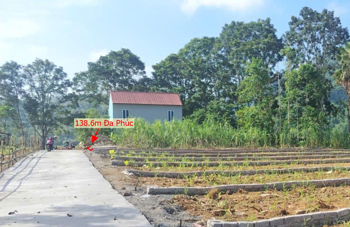 Hình ảnh Bán Lô Đất 138.6m Tại Đa Phúc Yên Thủy Bám Đường Bê Tông Ô Tô vào Tận Đất Dân Cư Đông 