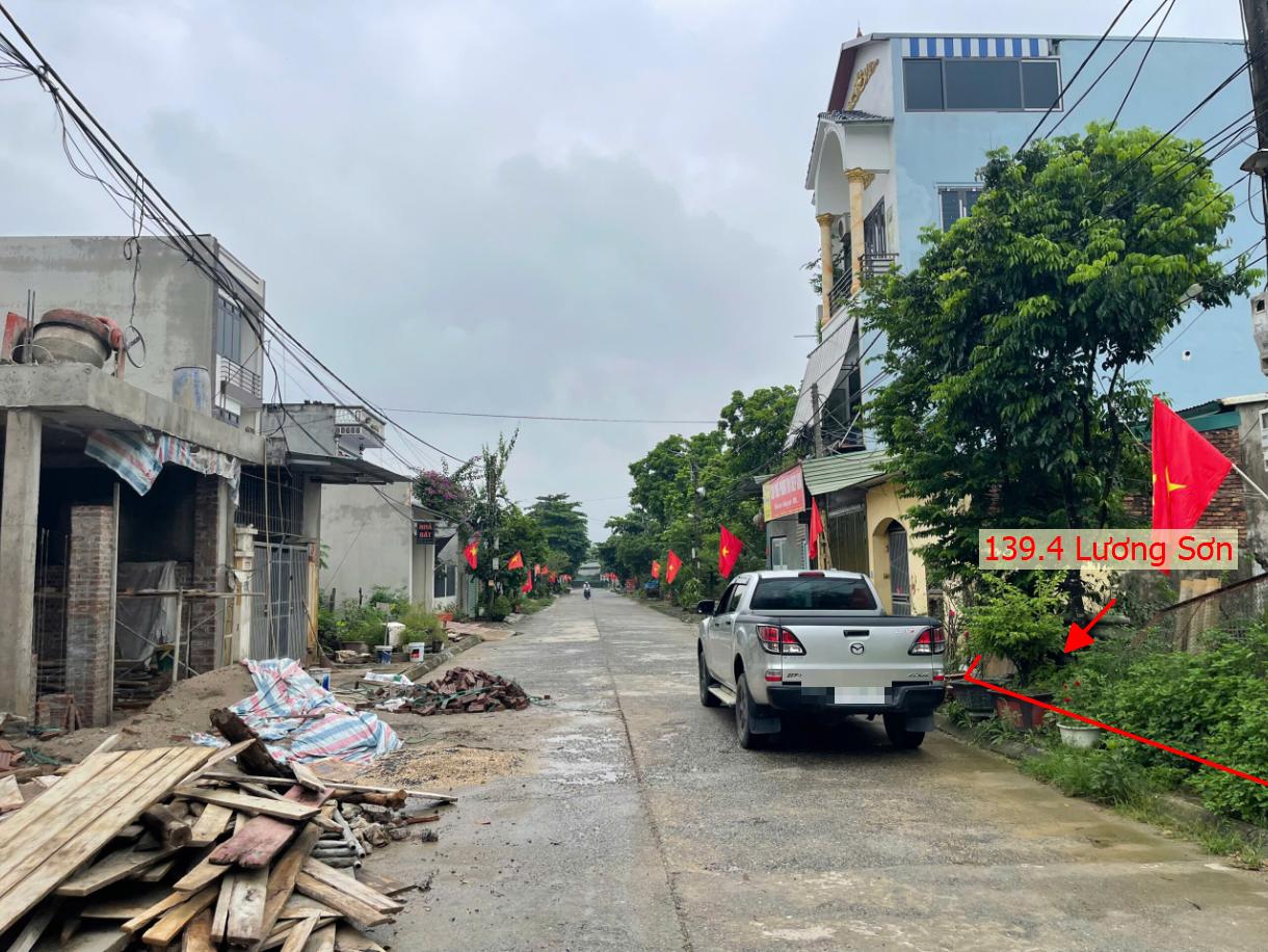 Hình ảnh Bán Thửa Đất Full Thổ Cư 139.4m Tại Lương Sơn Ngay Sát KCN Lương Sơn Gần QL6A Giá Chỉ Hơn 2 Tỷ