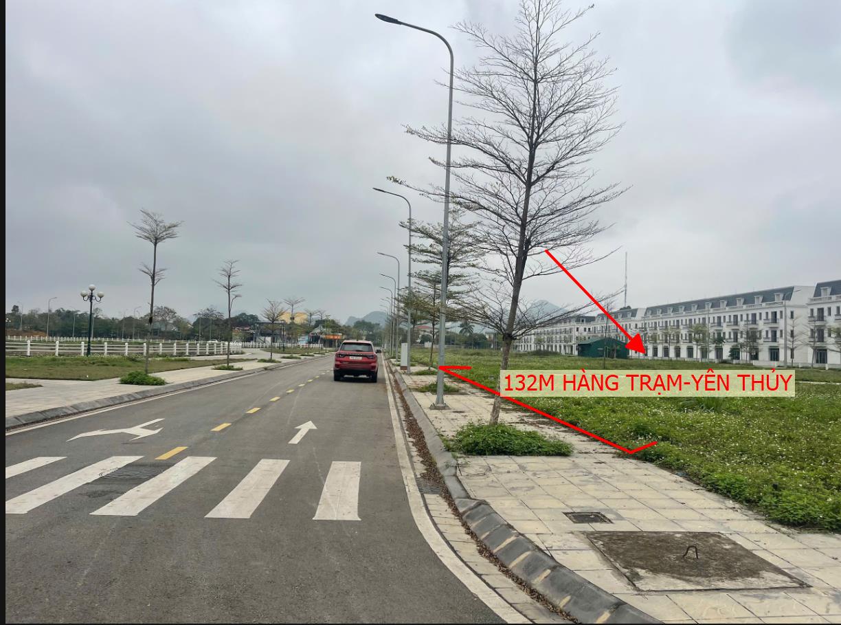 Hình ảnh Bán Lô Đất 132m Tại hàng Trạm Yên Thủy View Hồ Thoáng Mát Xung Quanh Dân Cư Đông Đúc Đầy Đủ Tiện Ích