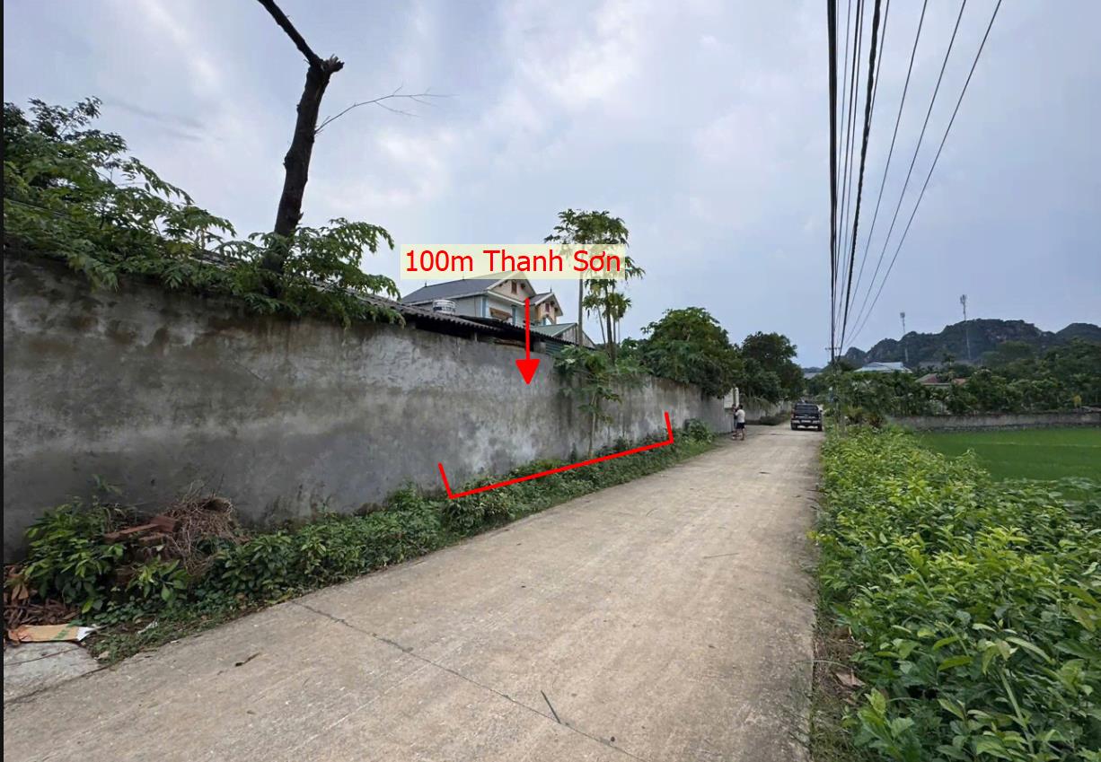 Hình ảnh Bán Lô Đất 100m Tại Thanh Sơn Lương Sơn Bám Đường Bê Tông Ô Tô Vào Tận Đất Dân Cư Đông  Gần Chợ Trường Học Ủy Ban