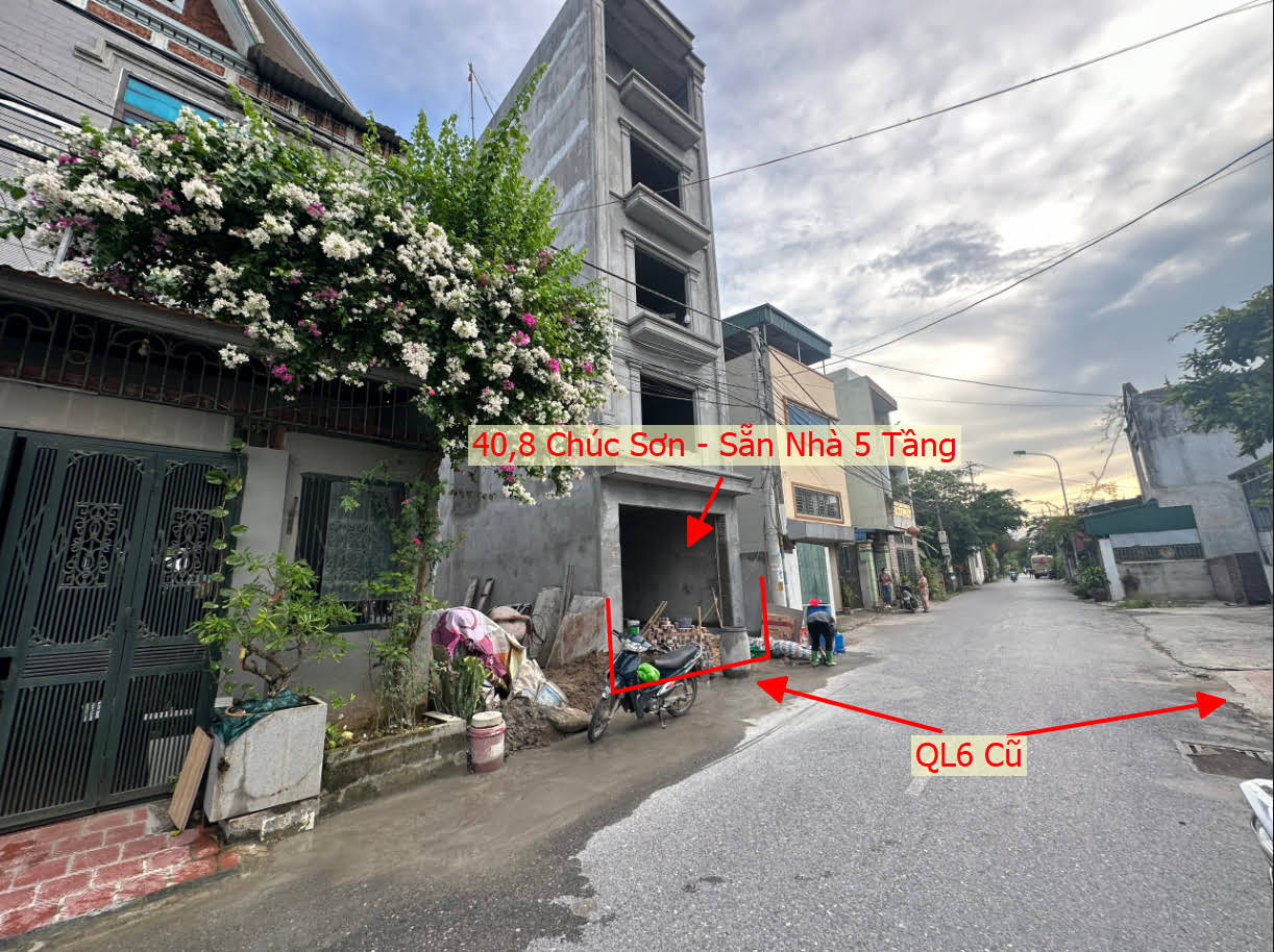 Hình ảnh Bán Nhà 5 Tầng Mặt Đường Kinh Doanh Liên Huyện QL6 Cũ Tại Thị Trấn Chúc Sơn