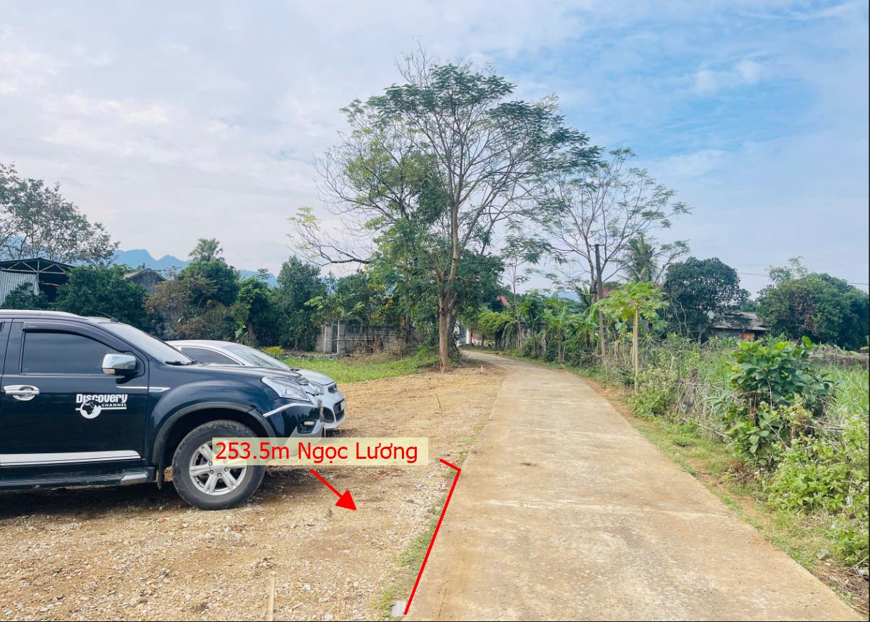 Hình ảnh Bán Lô Đất 339.2 Tại Ngọc Lương Yên Thủy Bám Đường Bê Tông Ô tô Vào Tận Đất Dân Cư Đông Đúc  Đầu Tư Sinh Lời Giá Đầu Tư
