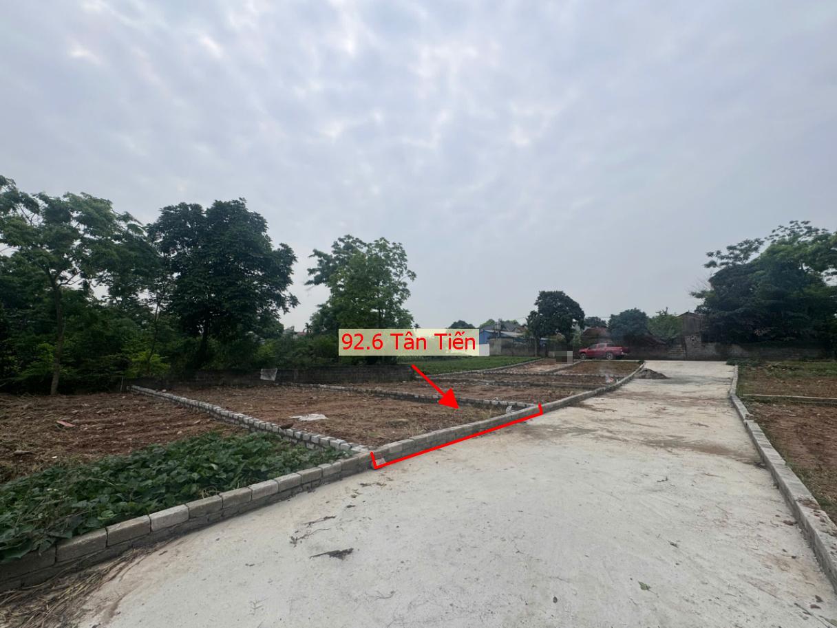 Hình ảnh Bất Động Sản Xuân Mai Bán Đất Phân Lô Khu Vực Tân Tiến Ô Tô Đỗ Tận Đất Ngay Gần Trục Chính Kinh Doanh Liên Xã 