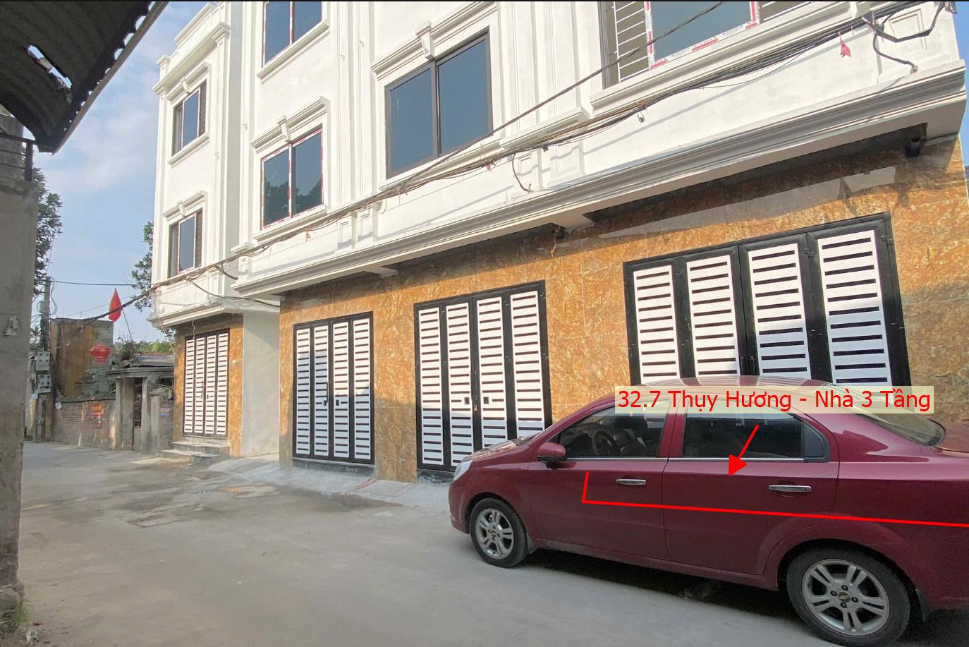Hình ảnh Bán Nhà Thương Mại 32.7m Tại Thụy Hương Ô Tô Đỗ Tận Cửa Gần Trục Kinh Doanh Giá Chỉ Hơn 2 Tỷ