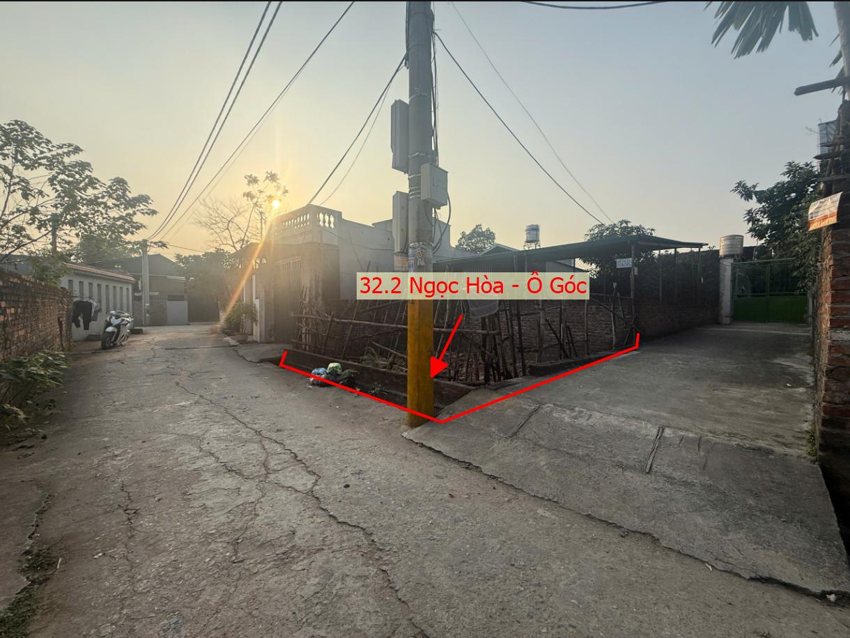Hình ảnh Bán Lô Góc 2 Mặt Thoáng 32.2m Tại Ngọc Hòa Ô Tô Đỗ Tận Đất Gần Đường Liên Xã Máng 7 