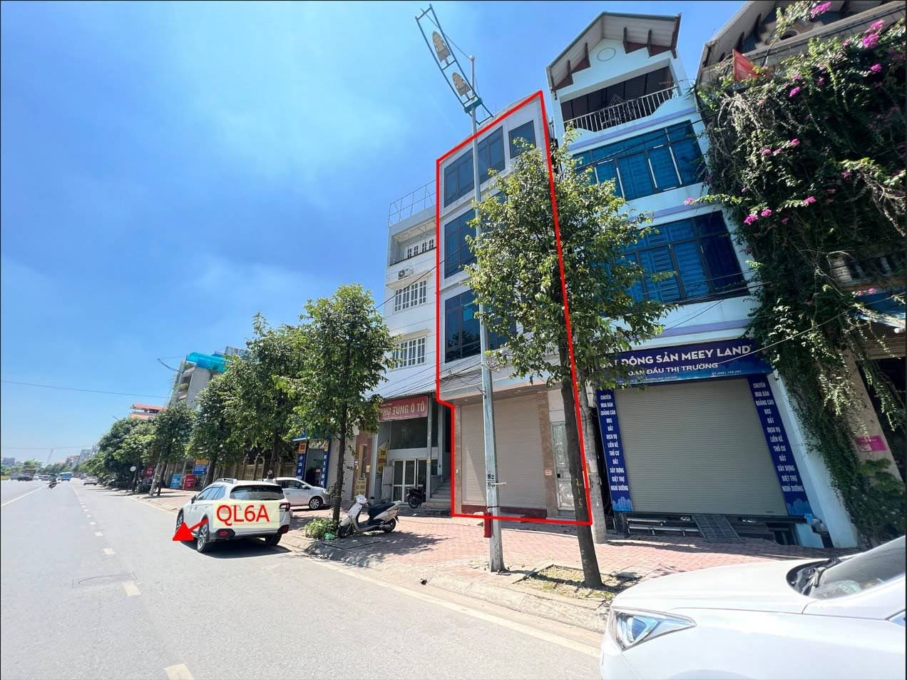 Hình ảnh Bán Nhà Ở Tại Thị Trấn Chúc Sơn Bám Mặt Đường QL6A Nằm Ngay Trung Tâm Hành Chính Huyện 