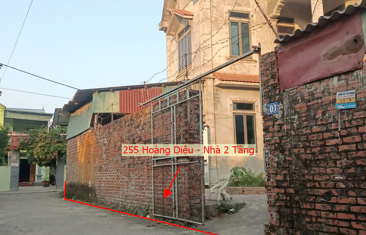 Hình ảnh Bán Đất Tặng Nhà 2 Tầng Sát Trục Kinh Doanh Liên Huyện Tại Hoàng Diệu Giá Chỉ Vài Tỷ 