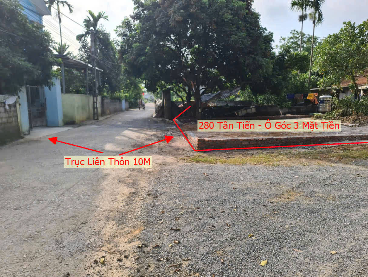 Hình ảnh Bán Lô Góc 3 Mặt Thoáng Ô Tô Đỗ Tận Đất Tại Tân Tiến Chương Mỹ Mặt Trục Chính Thôn 