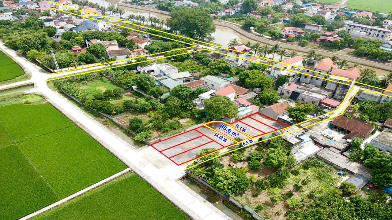 Hình ảnh Bán Đất Phân Lô Hợp Tiến Ô Tô Đỗ Tận Đất Sát Trục Kinh Doanh Gần TL76 Giá Chỉ Vài Trăm Triệu