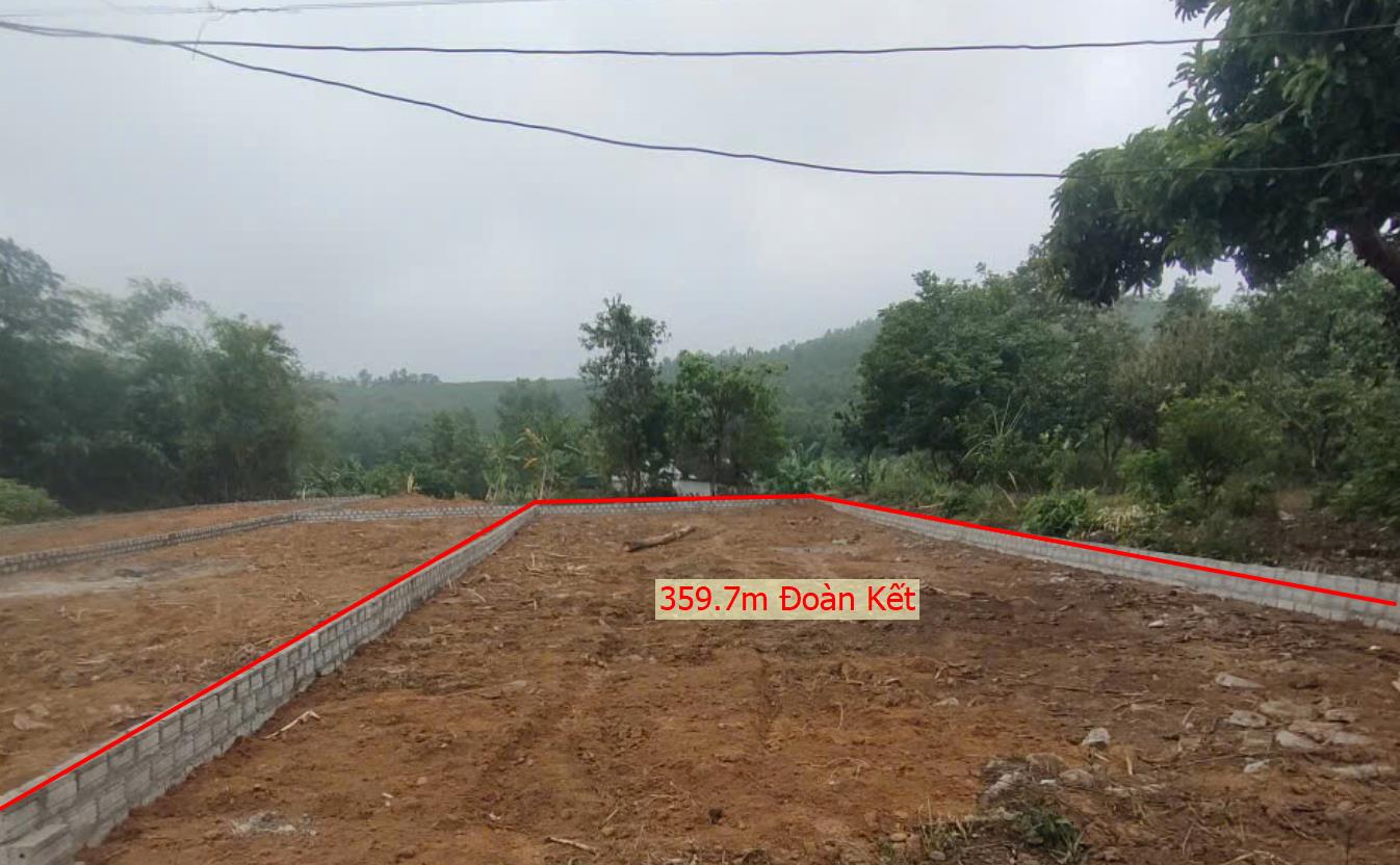 Hình ảnh Bán Lô Đất 359.7m Tại Đoàn Kết Yên Thủy Bám ĐƯờng Bê Tông Ô Tô Vào Tận Đất Dân Cư Đông Đúc Thân Thiện  Giá Siêu Rẻ