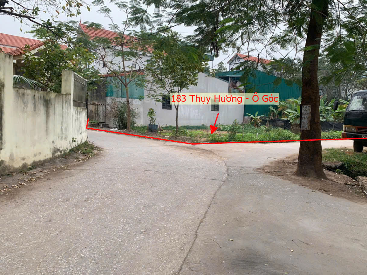 Hình ảnh Bán Lô Góc 2 Mặt Tiền Full Thổ Cư Đường Ô Tô Tránh Ngay Trung Tâm Xã Thụy Hương Chương Mỹ 