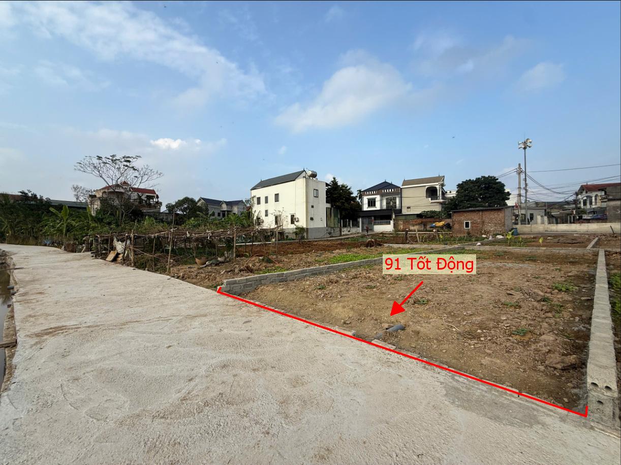 Hình ảnh Bán Đất Phân Lô Tốt Động Sát Trục Kinh Doanh Cách Đường Nguyễn Văn Trỗi Chỉ Vài Trăm Mét Gần Trường Học Các Cấp