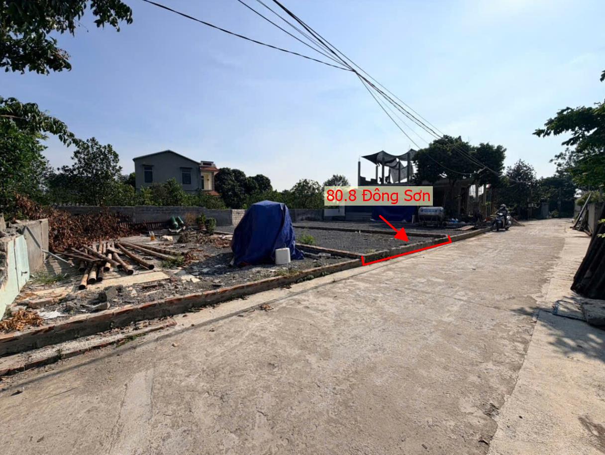 Hình ảnh Bất Động Sản Phú Nghĩa Bán Đất Phân Lô Đông Sơn Ô Tô Đỗ Tận Đất Sát Trục Kinh Doanh Gần QL6A Đang Triển Khai Mở Rộng