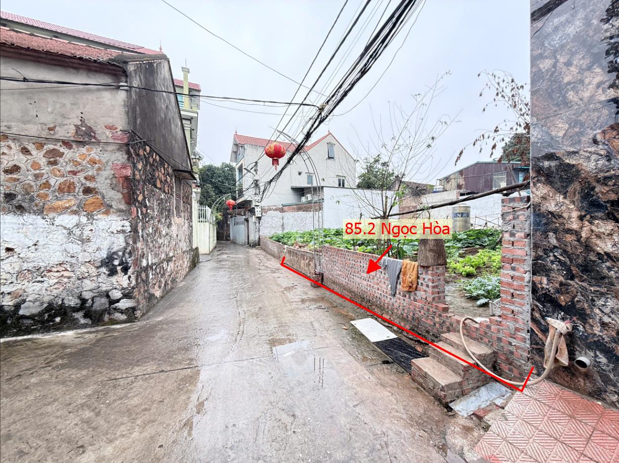 Hình ảnh Bán Thửa Đất Phân Lô 85.2M2 Tại Ngọc Hòa Ô Tô Đỗ Tận Đất Ngay Sát Trục Chính Kinh Doanh