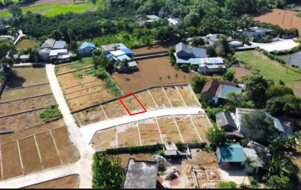 Hình ảnh Bán Lô Đất 89.1m Tại Thanh Sơn Lương Sơn Bám Đường Bê Tông Ô Tô Vào Tận Đất Dân Cư Đông Đúc Thân Thiện