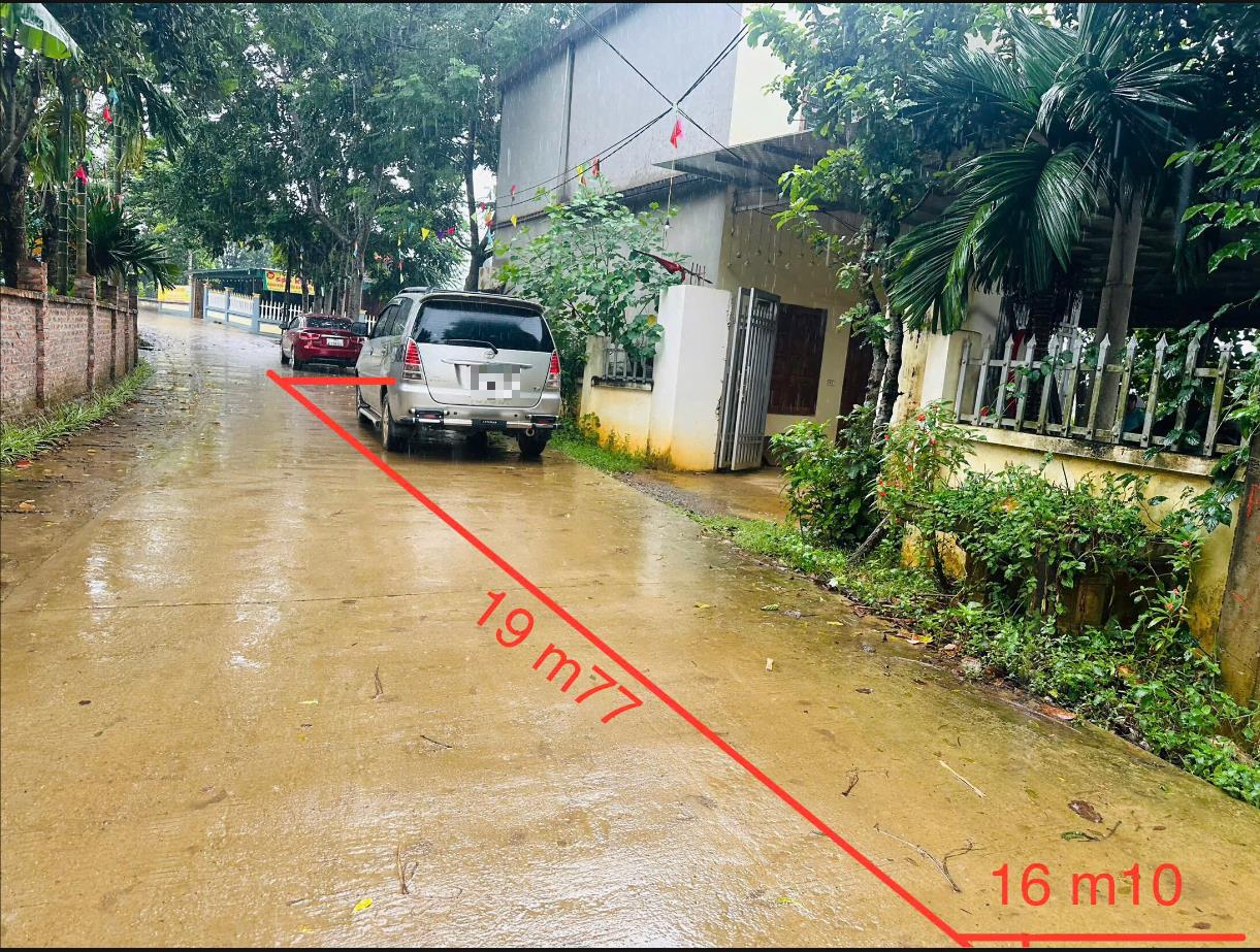 Hình ảnh Bán Lô Đất 305.8m Tại Ân Nghĩa Lạc Sơn Bám Đường Bê Tông Ô Tô Vào Tận Đất Dân Cư ĐÔng Đúc Sẵn Nhà 2 Tầng Kiên Cố View Siêu Thoáng Giá Đầu Tư