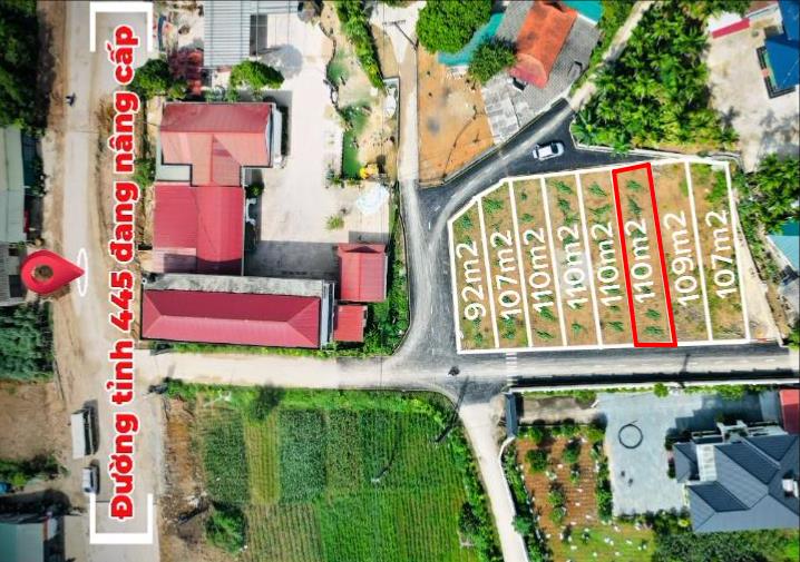 Hình ảnh Bán Lô Đất Phân Lô Tại Kỳ Sơn Bám Đường Bê Tông Ô Tô Vào Tận Đất Dân Cư Đông Đúc Thân Thiện Gần Chợ Trường Học Giá Đầu Tư