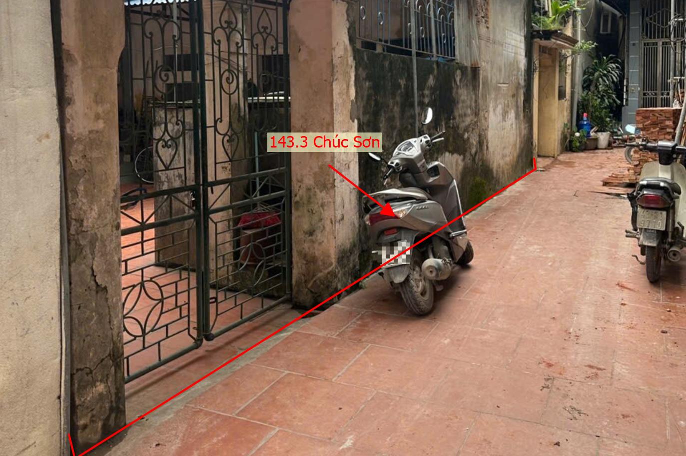 Hình ảnh Bán Nhà 2 Tầng 143.3m Tại Chúc Sơn Sát Mặt Đường Kinh Doanh Ngay Cạnh Chợ Chúc Sơn