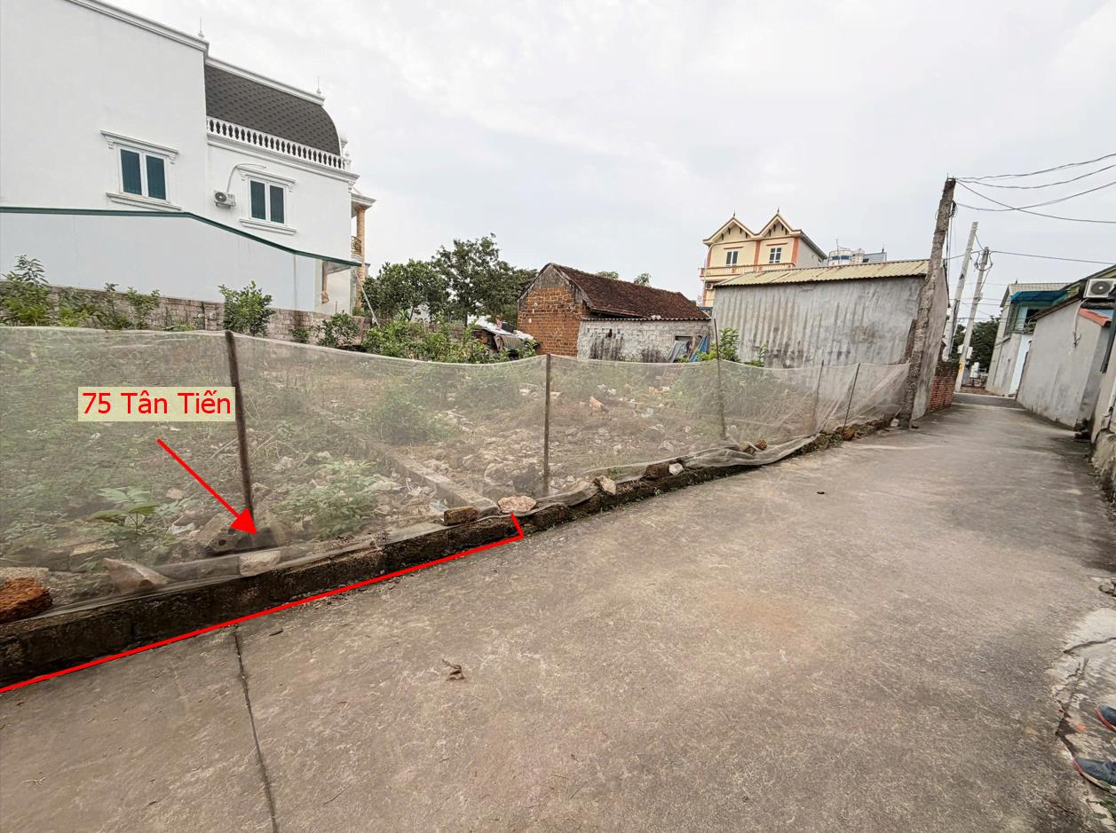 Hình ảnh Đất Phân Lô Tân Tiến Ô Tô Đỗ Tận Đất Ngay Sát Mặt Đường Kinh Doanh Liên Xã 