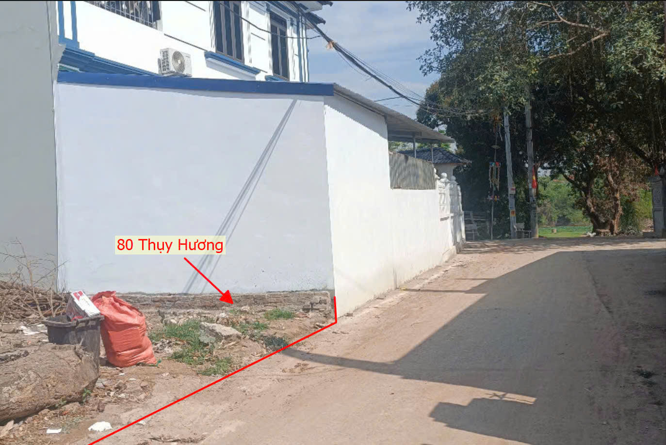 Hình ảnh Bán Thửa Đất 80m Tại Thụy Hương Ô Tô Đỗ Tận Đất Sát Trục Kinh Doanh Liên Huyện  