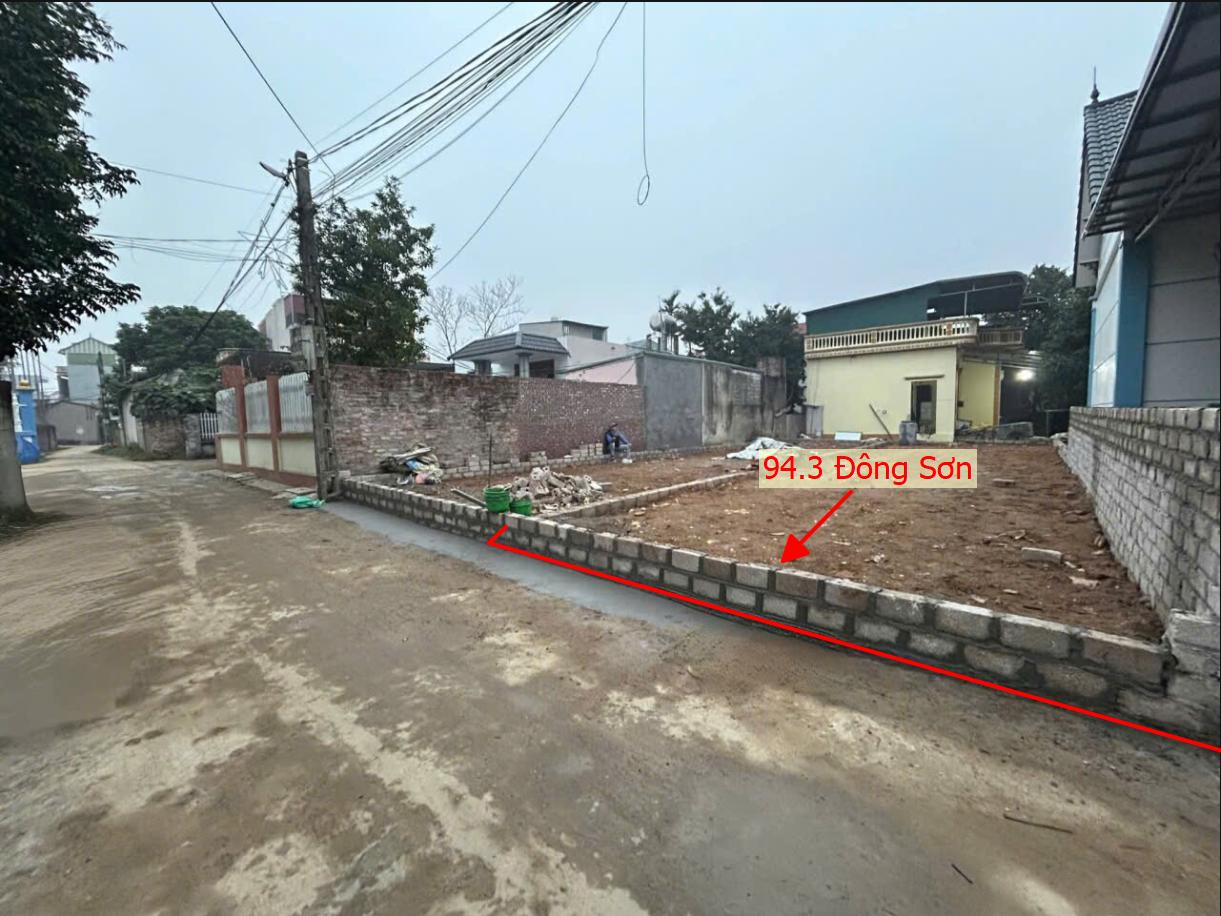 Hình ảnh Bán Thửa Đất 94.3m Tại Đông Sơn Đường Thông Ô Tô Sát Trục Kinh Doanh Gần QL6A Đang Mở Rộng