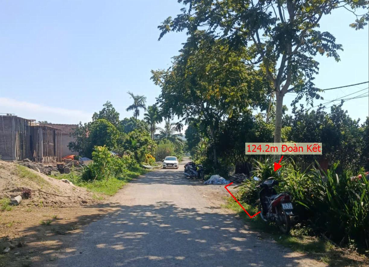 Hình ảnh Bán Lô Đất 124.2m Tại Đoàn Kết Yên Thủy Bám Đường Bê Tông Ô Tô Vào Tận Đất Dân Cư Đông Đúc Gần Chợ Trường Học Ủy Ban Giá Đầu Tư