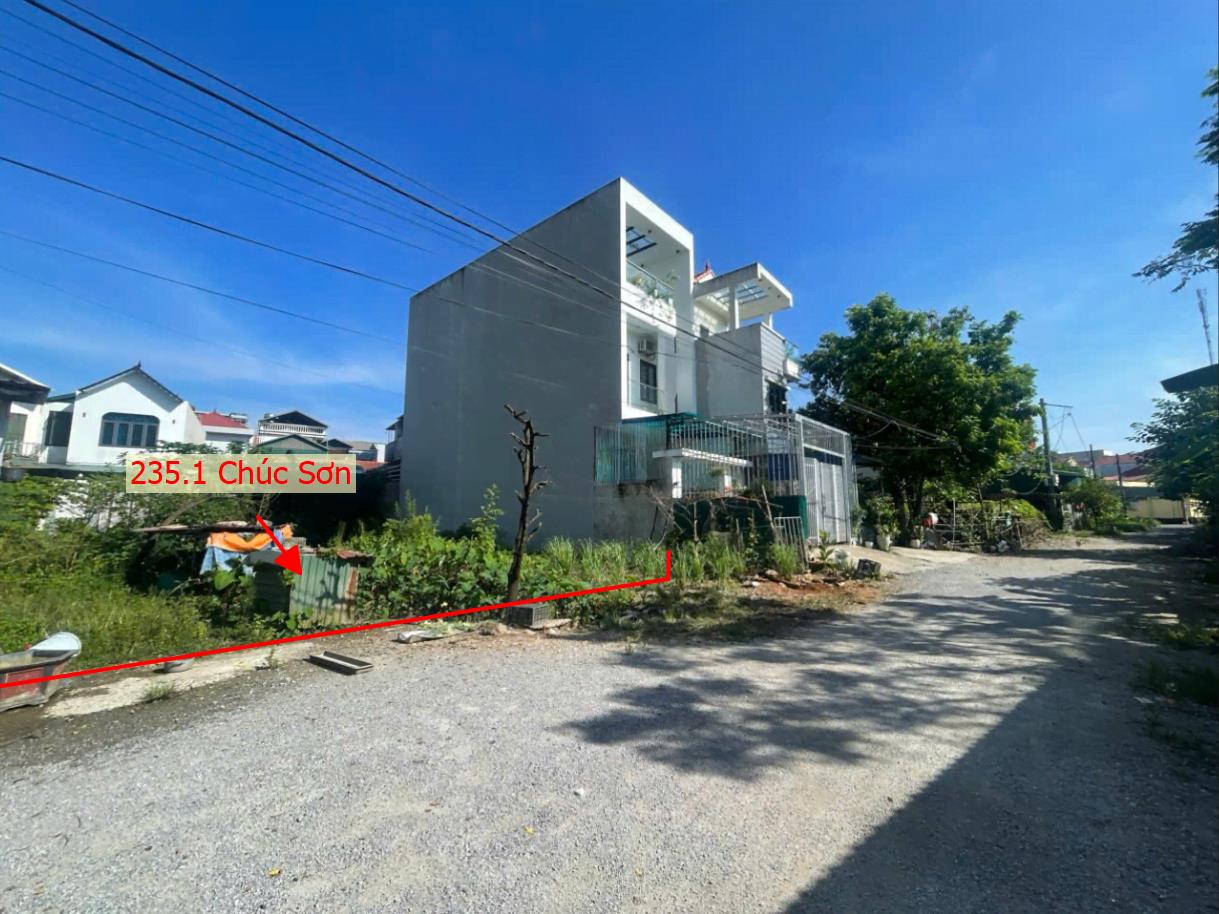 Hình ảnh Bán Đất Thị Trấn Chúc Sơn Ô Tô Vào Tận Đất Sát Trục Chính Kinh Doanh Gần Chợ Chúc Sơn