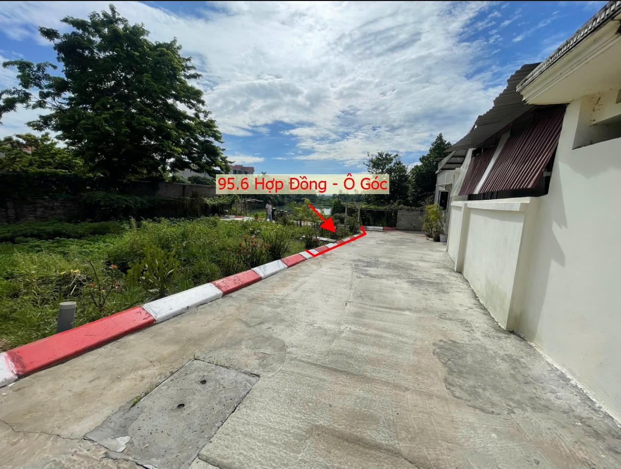 Hình ảnh Bất Động Sản Quảng Bị Bán Đất Phân Lô Khu Vực Hợp Đồng Ô Tô Vào Tận Đất Gần Mặt Đường Kinh Doanh TL419