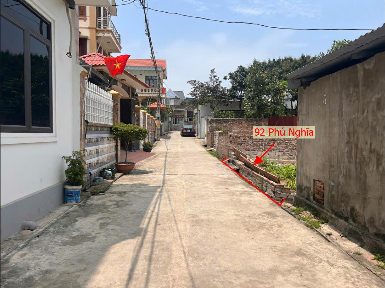 Hình ảnh Bán Đất Phú Nghĩa Full Thổ Cư Ô Tô Vào Tận Đất Gần QL6A Đang Mở Rộng Giá Chỉ Vài Tỷ