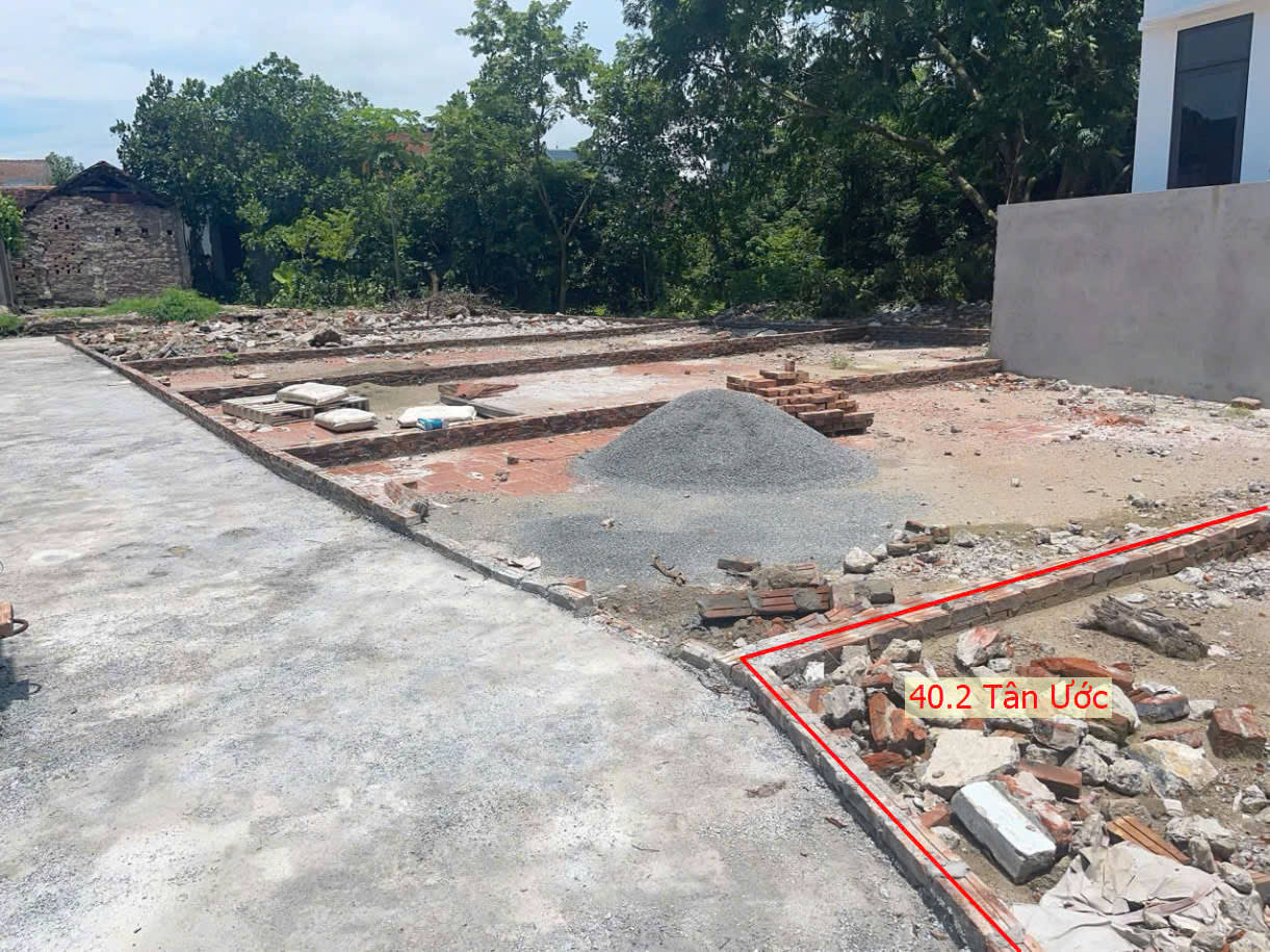 Hình ảnh Đất Phân Lô Tân Ước Sát Trục Kinh Doanh Gần Trục Đường Cenco5 Giá Nhỉnh Tỷ 