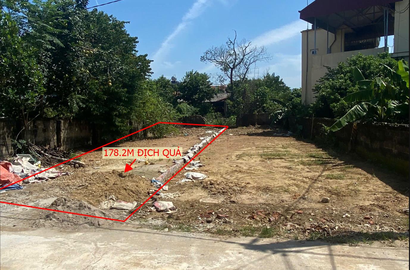 Hình ảnh Bán Lô Đất 178.2m Tại Địch Quả Thanh Sơn Bám Đường Bê Tông Ô Tô Vào Tận Đất Dân Cư Đông Đúc Giá Đầu Tư