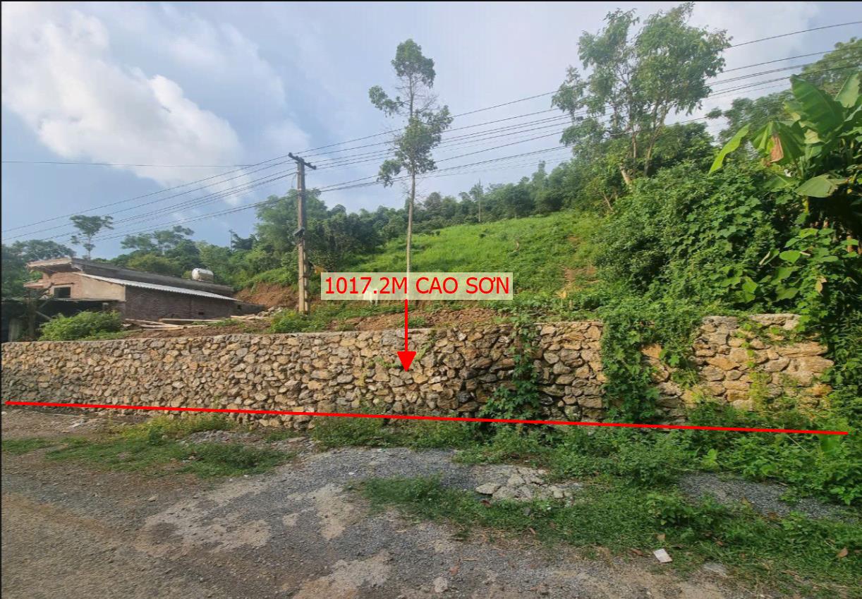 Hình ảnh Bán Lô Đất 1017.2m Bám Đường Bê Tông Ô Tô Vào Tận Đất Thế Đất Cao View Thoáng Mát  Gần Các Dự Án Giá Đầu Tư 