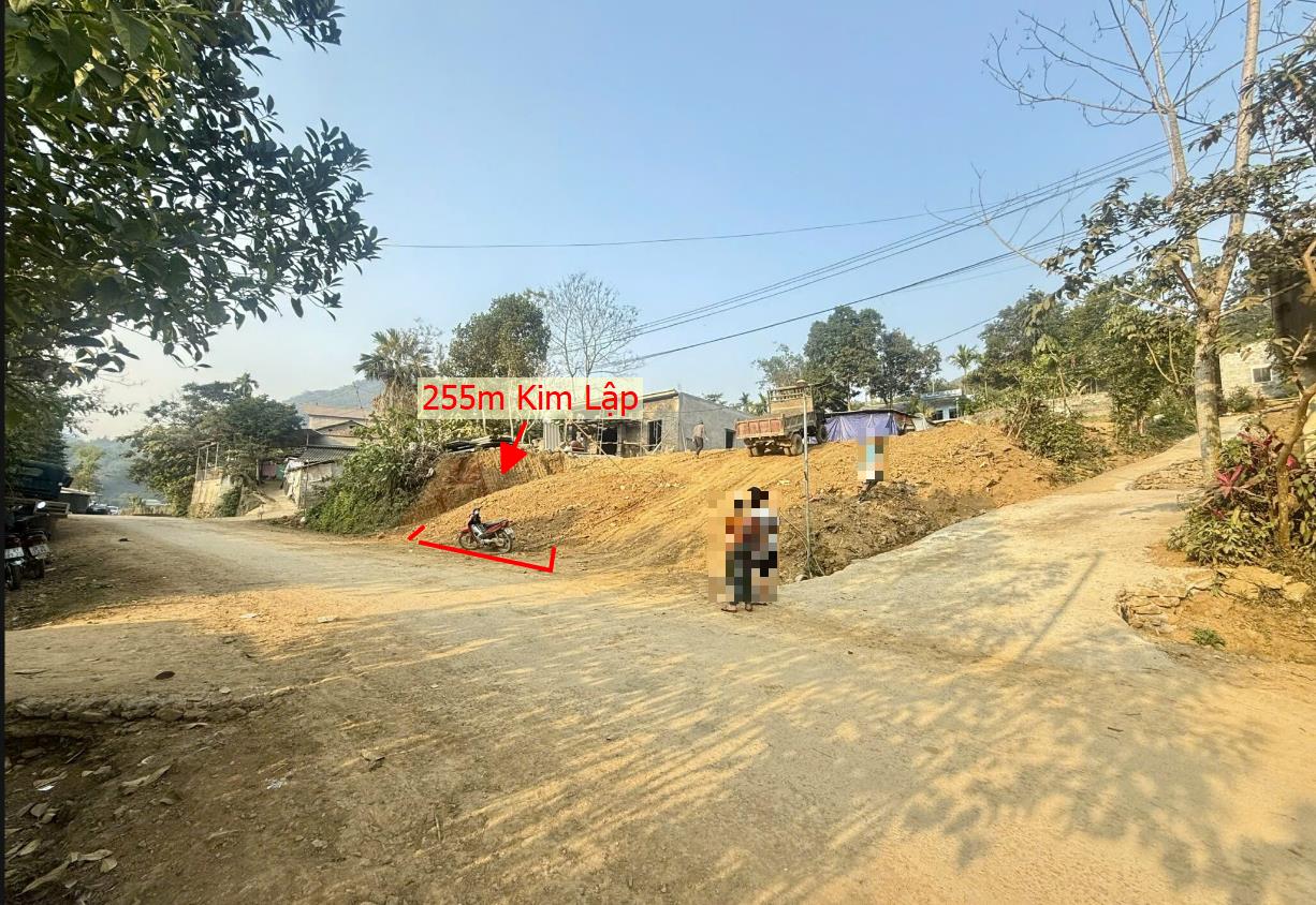 Hình ảnh Bán Lô Đất Phân Lô Tại Kim Lập Kim Bôi Bám Đường Bê Tông Ô Tô VÀo Tận Đất Thế Đất Cao Ráo Giá Đầu Tư