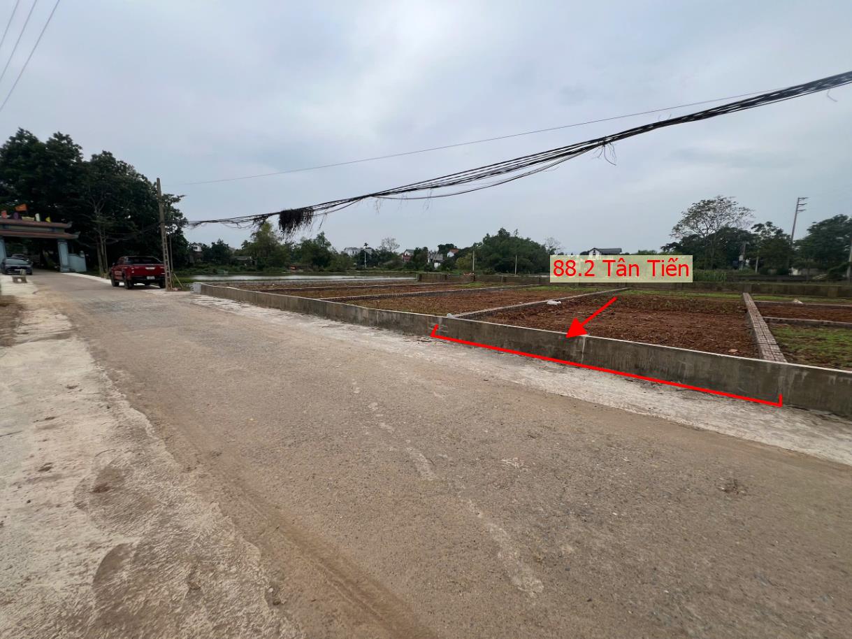 Hình ảnh Bán Đất Phân Lô Tân Tiến Đường Thông Ô Tô Sát Trục Chính Kinh Doanh Liên Xã Giá Chỉ Hơn Tỷ