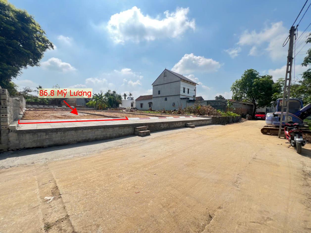 Hình ảnh Bất Động Sản Trần Phú Bán Đất Phân Lô Khu Vực Mỹ Lương Đường Ô Tô Tránh Nhau Sát Trục Chính Liên Xã