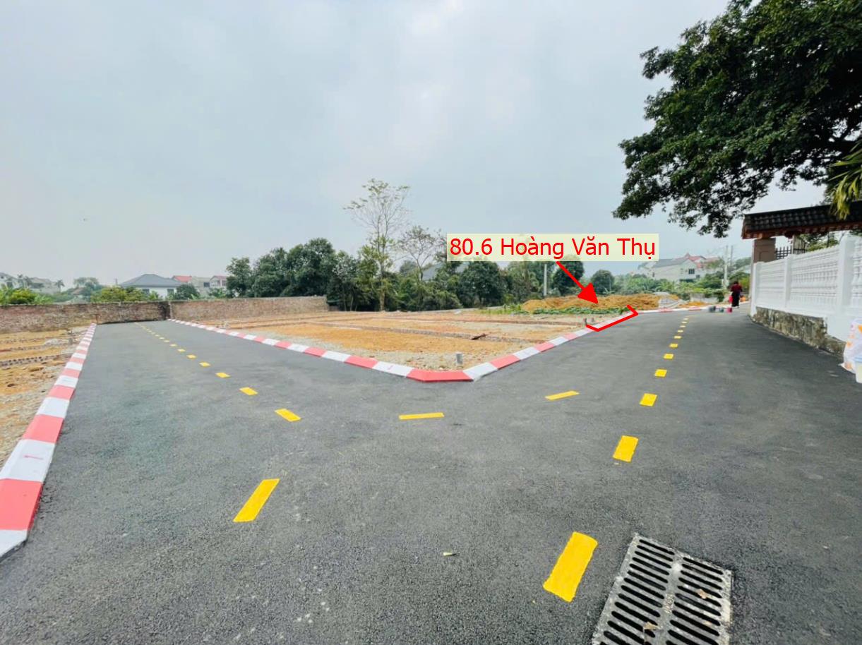 Hình ảnh Đất Phân Lô Hoàng Văn Thụ Ô Tô Đỗ Tận Đất Gần Hồ Văn Sơn Khu Nghỉ Dưỡng Skylake Cách QL21A Chỉ Vài Trăm Mét