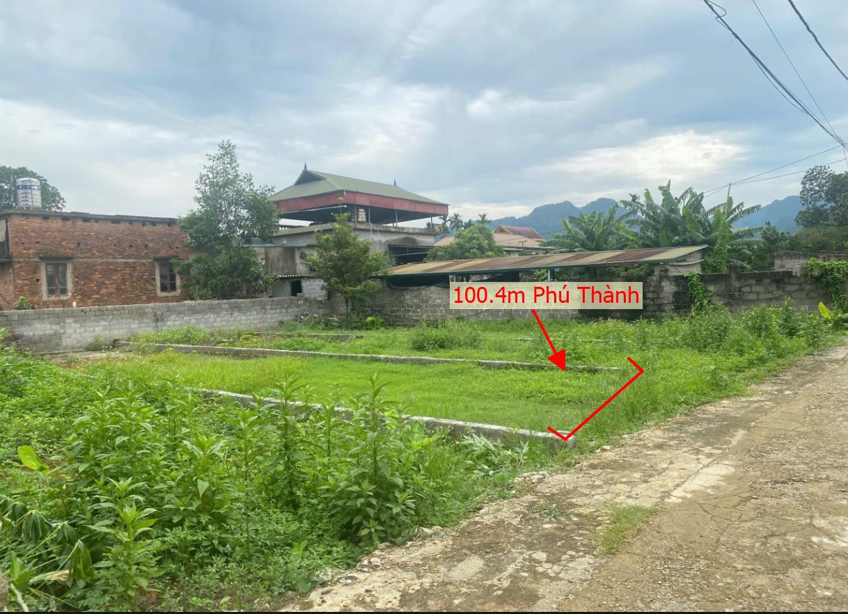 Hình ảnh Bán Lô Đất 100.4m Tại Phú Thành Lạc Thủy Bám Đường Bê Tông Ô Tô Vào Tận Đất Dân Cư Đông Đúc Thân Thiện Gần Chợ Trường Học Ủy Ban Giá Đầu Tư