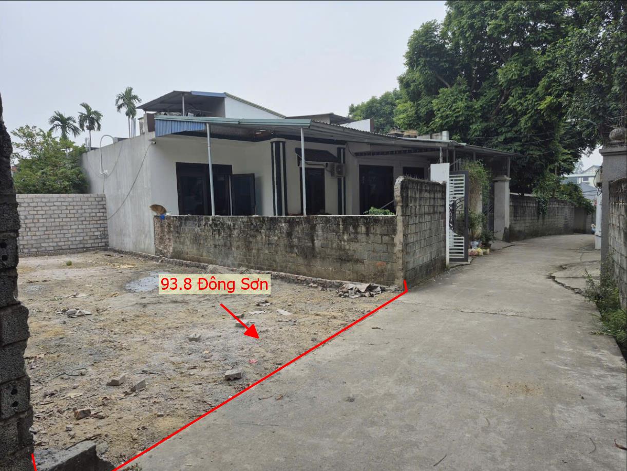 Hình ảnh Bán Đất Full Thổ Cư 93.8m Tại Đông Sơn Ô Tô Đỗ Tận Đất Ngay Gần QL6A Đang Triển Khai Mở Rộng