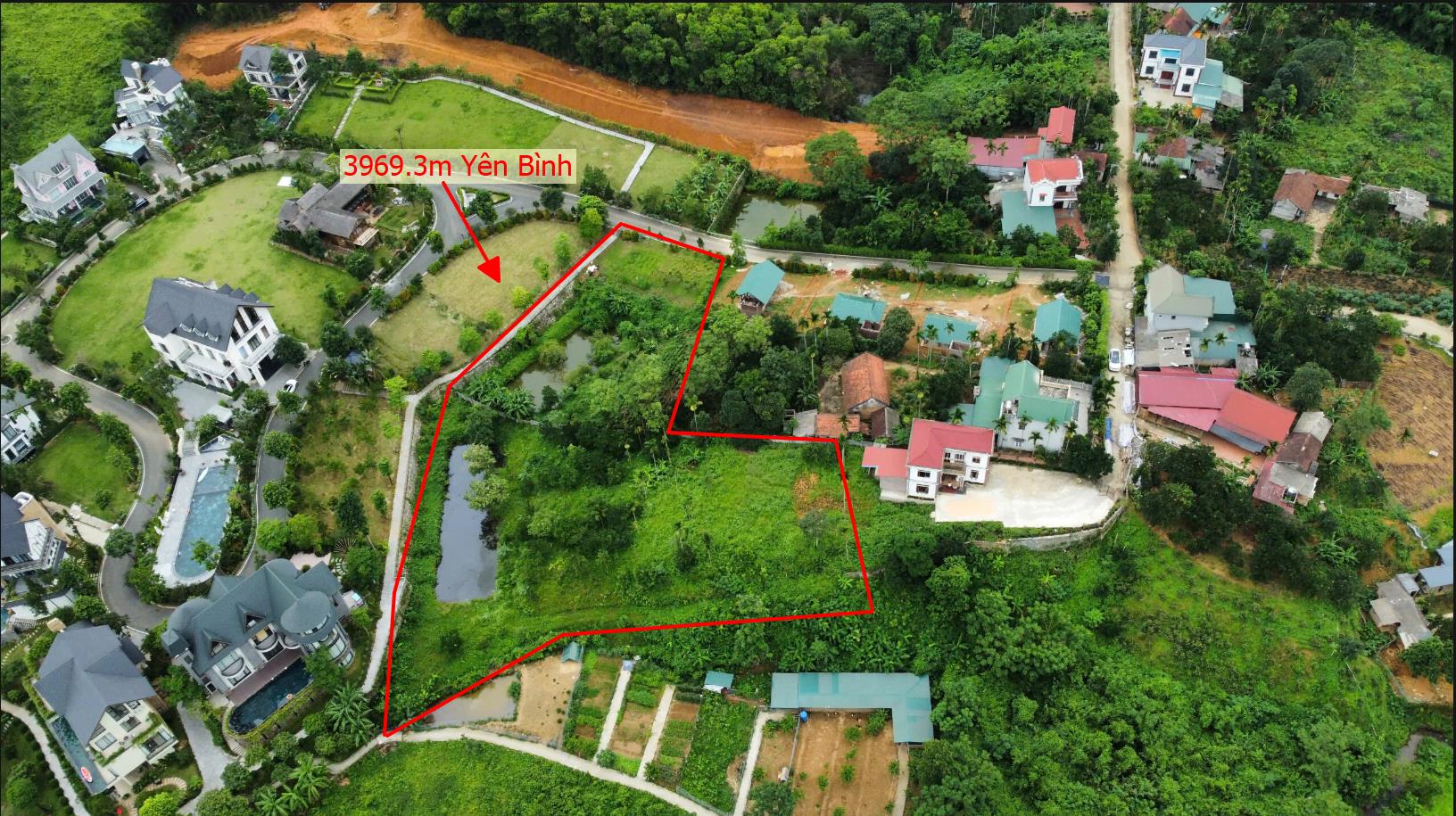 Hình ảnh Bán Lô Đất NGhỉ Dưỡng 3969.2m Tại Yên Bình Thạch Thất Bám Đường Bê Tông Ô Tô Vào Tận Đất Dân Cư Đông Đúc Sát Làng Châu Âu