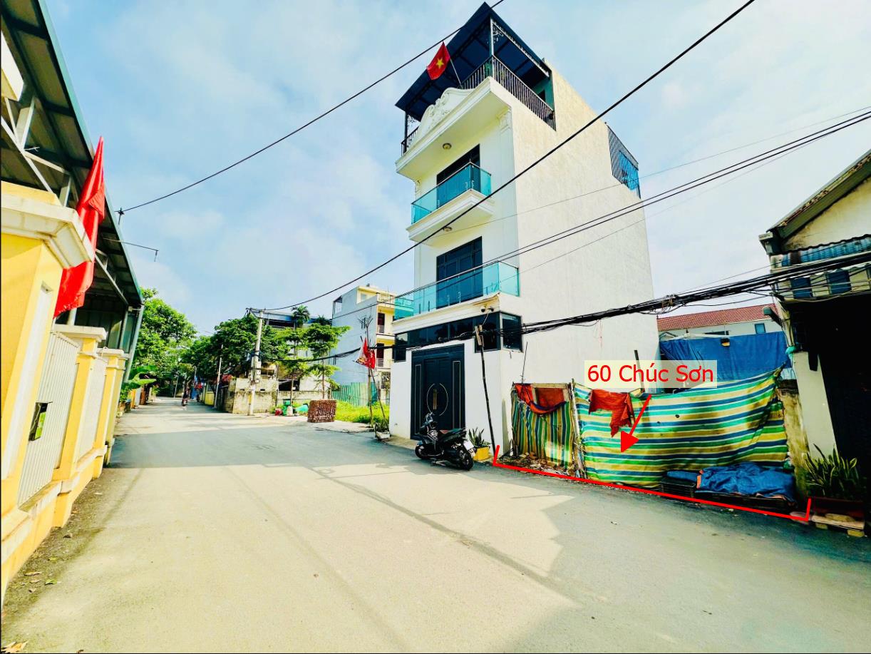 Hình ảnh Bán Đất Full Thổ Cư Tại Thị Trấn Chúc Sơn Ô Tô Vào Tận Đất Gần Hồ Cực Thoáng Mát 