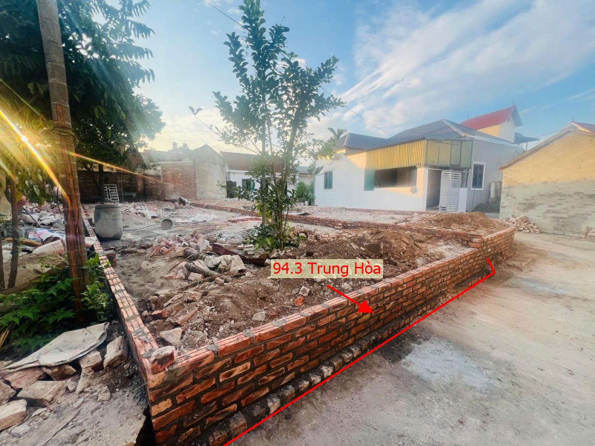 Hình ảnh Đất Phân Lô Trung Hòa Phú Nghĩa Sát Mặt Đường Liên Xã Cách QL6A Đang Mở Rộng Chỉ Vài Trăm Mét