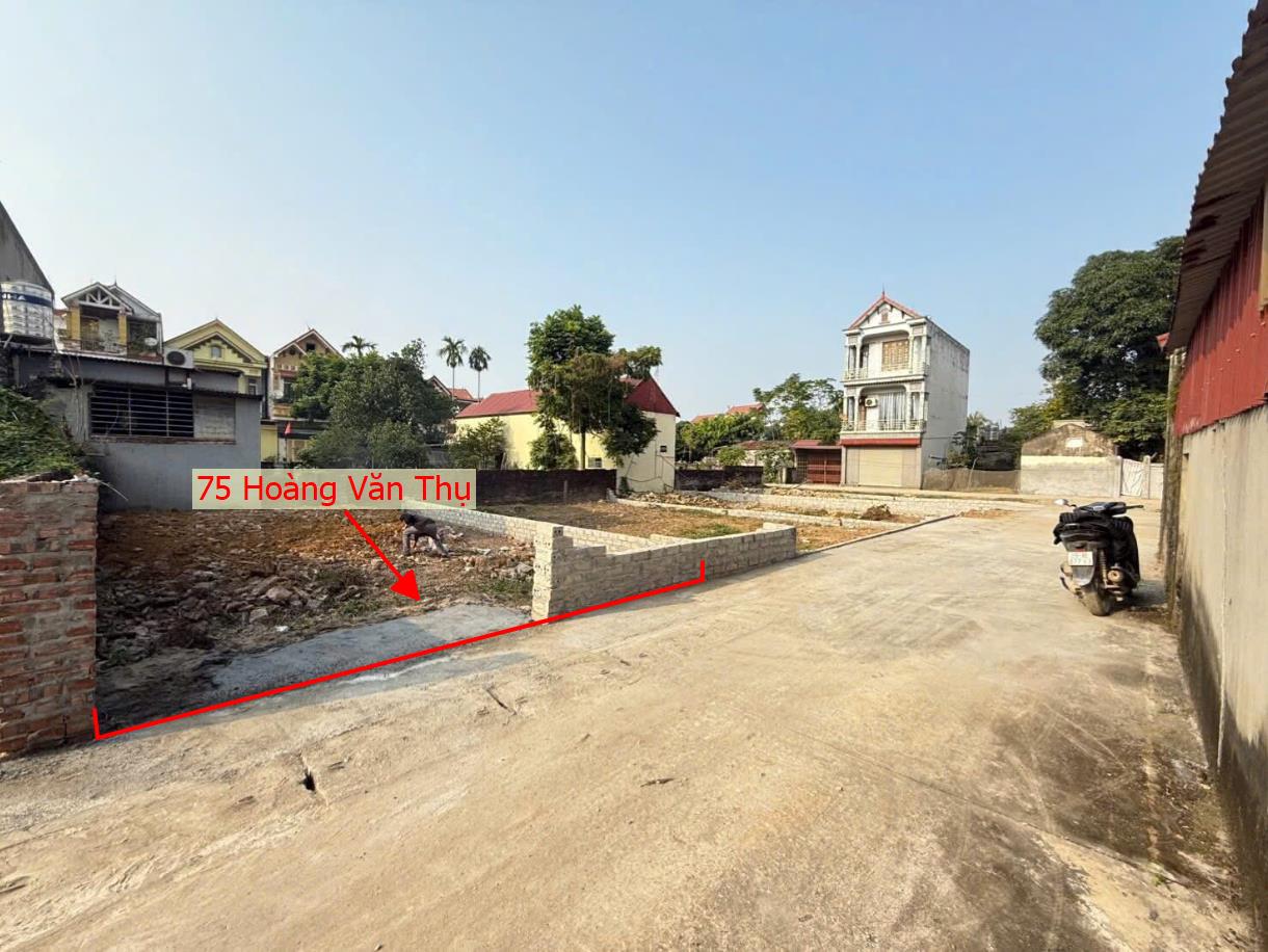 Hình ảnh Bán Đất Hoàng Văn Thụ Full Thổ Cư Ô Tô Vào Tận Đất Sát Trục Chính Liên Xã Ngay Chợ Văn Phú 