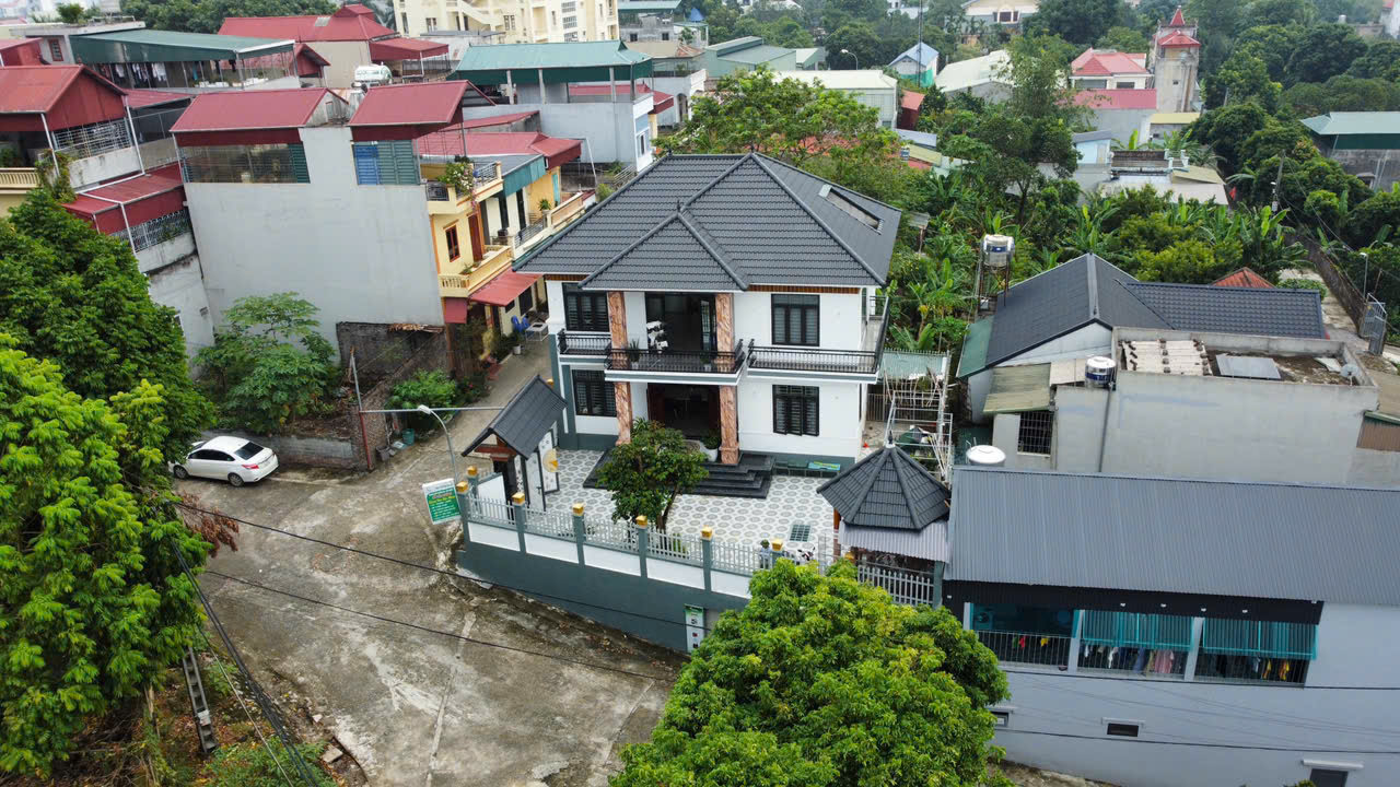 Hình ảnh Bán Biệt Thự 3 Mặt Thoáng Cực Đẹp Ô Tô Vào Tận Đất Tại Thị Trấn Xuân Mai Gần Trục Chính Kinh Doanh