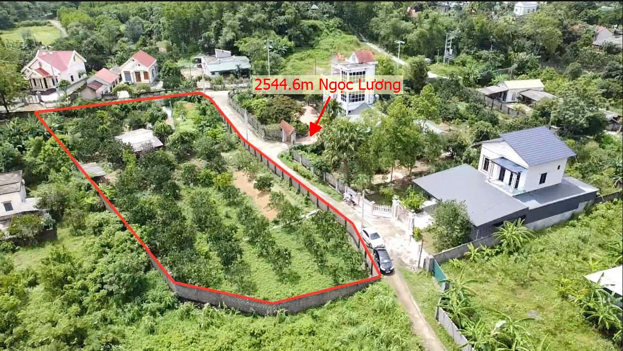 Hình ảnh Bán Lô Đất 2544.6m Tại Ngọc Lương Yên Thủy Bám Đường Be Tông Ô Tô Vào Tận Đất Phù Hợp Làm Nghỉ DƯỡng  Giá Đầu Tư