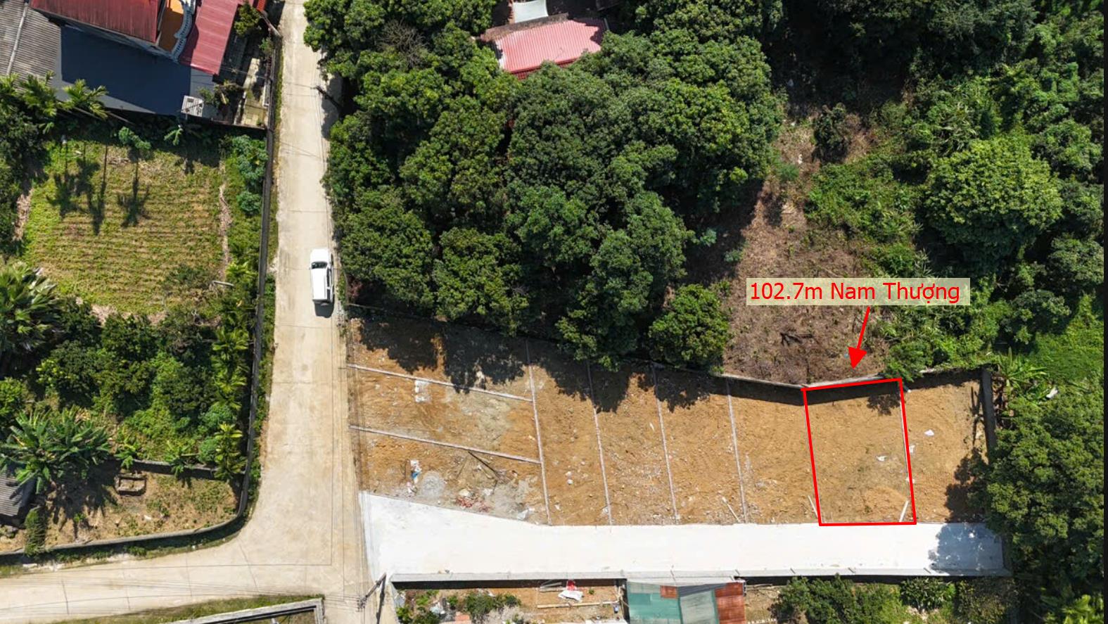 Hình ảnh Bán Lô Đất 102.7m Tại Nam Thượng Kim Bôi Bám Đường Bê Tông Ô Tô Vào Tận Đất  Gần Nhiều Khu Nghỉ Dưỡng Dân Cư Đông Giá Đầu Tư